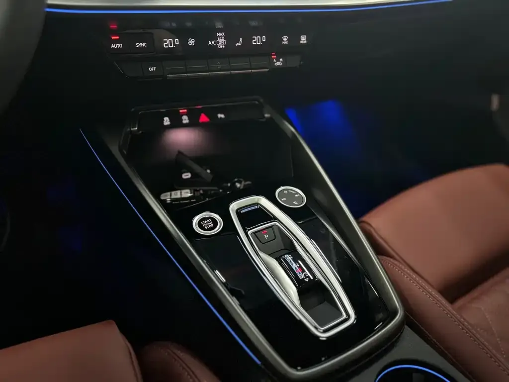 Audi A3 2025 из CN, фото 9