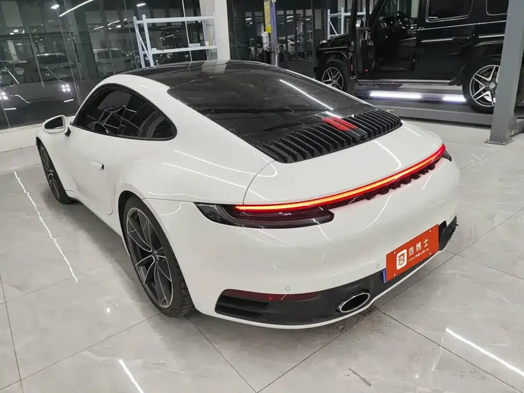 Porsche 911 2023 из CN, фото 2