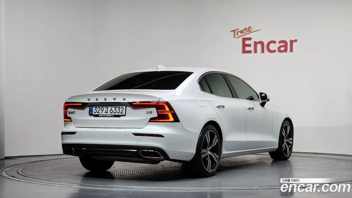 Volvo S60 2021 из KR, фото 2