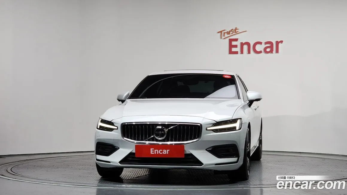 Volvo S60 2021 из KR, фото 4