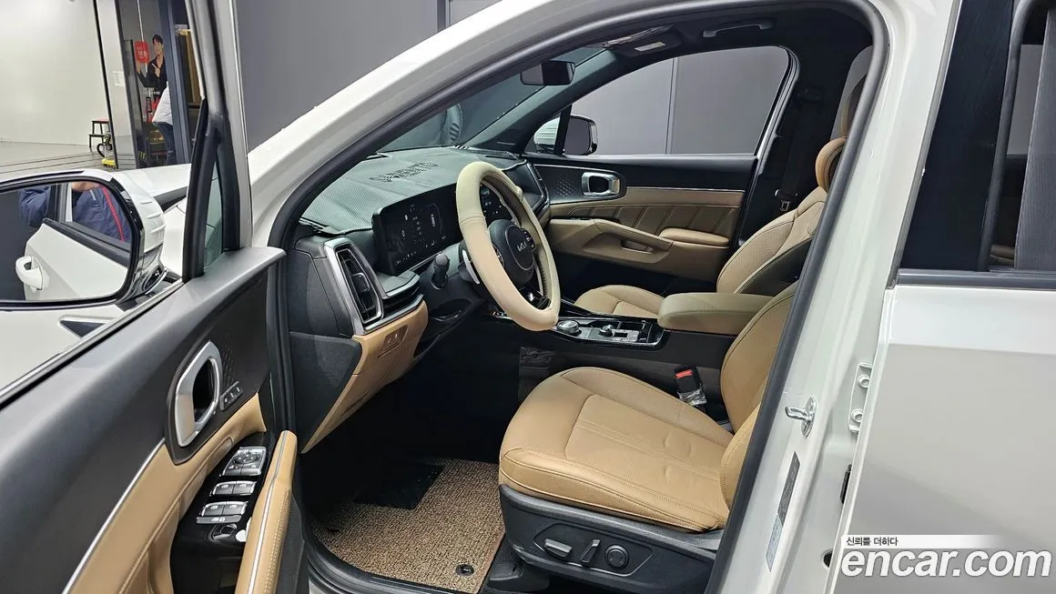 Kia Sorento — фото 10
