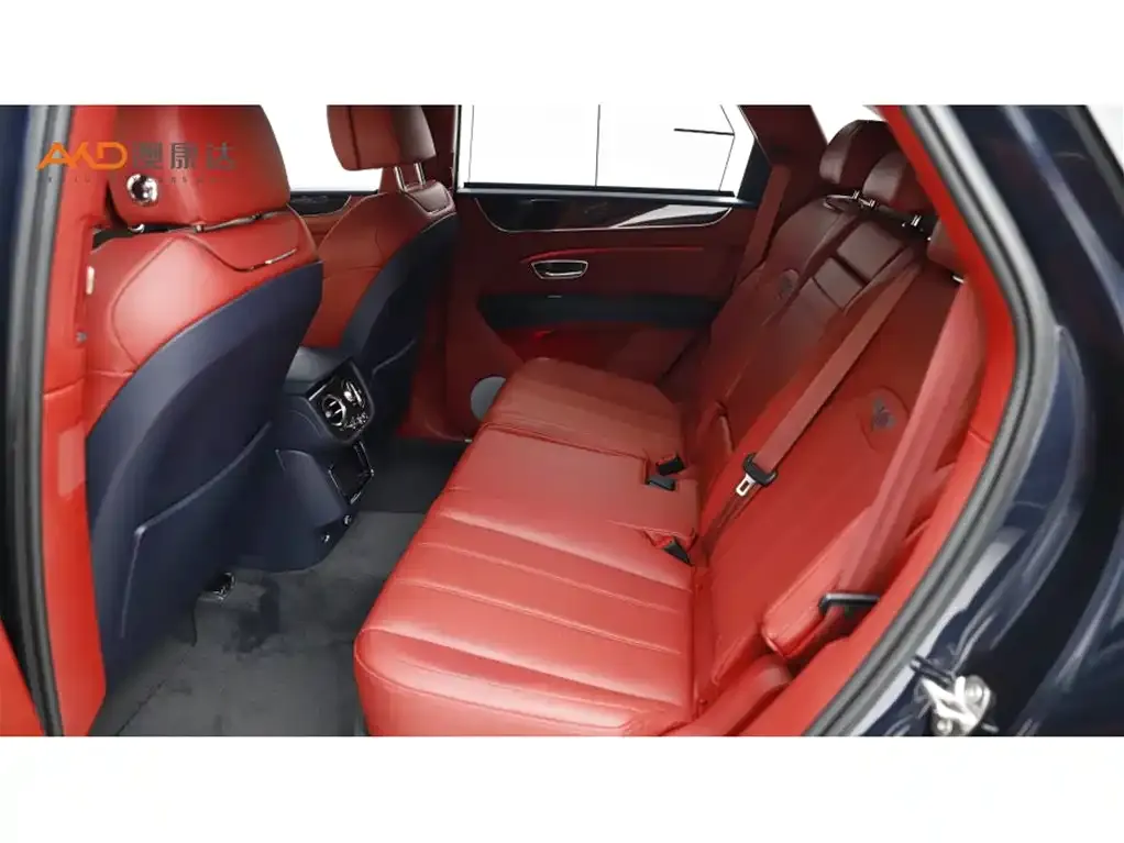 Bentley Bentayga 2021 из CN, фото 6