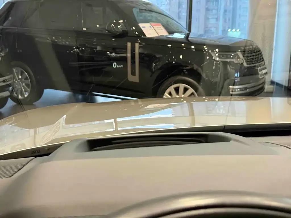 Land Rover Range Rover 2023 из CN, фото 4
