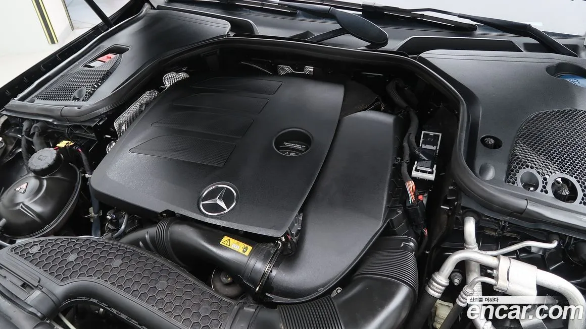 Mercedes-Benz E-Class 2021 из KR, фото 9
