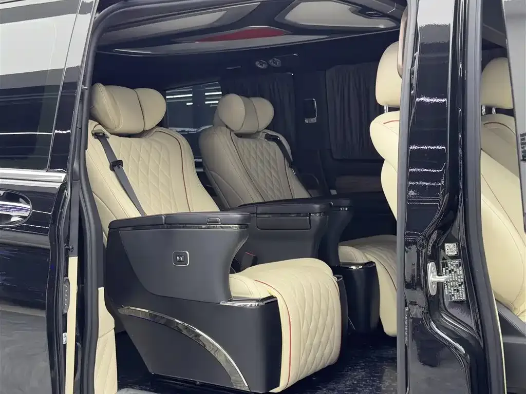 Mercedes-Benz Vito 2024 из CN, фото 5