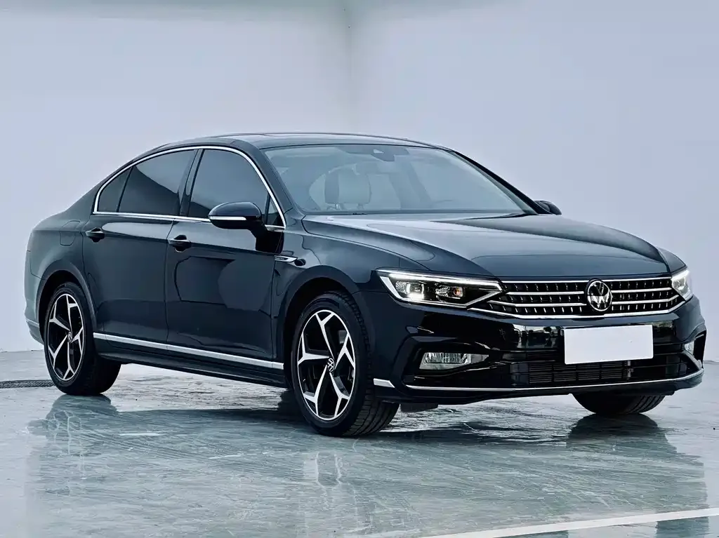 Volkswagen Magotan 2024 из CN, фото 8
