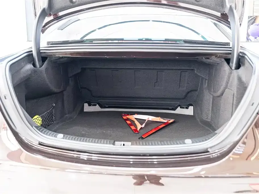 Mercedes-Benz E-Class 2022 из CN, фото 4