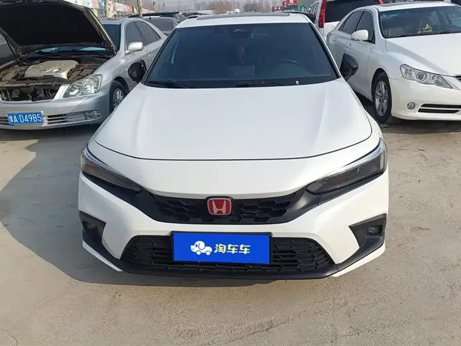 Honda Civic 2022 из CN, фото 2