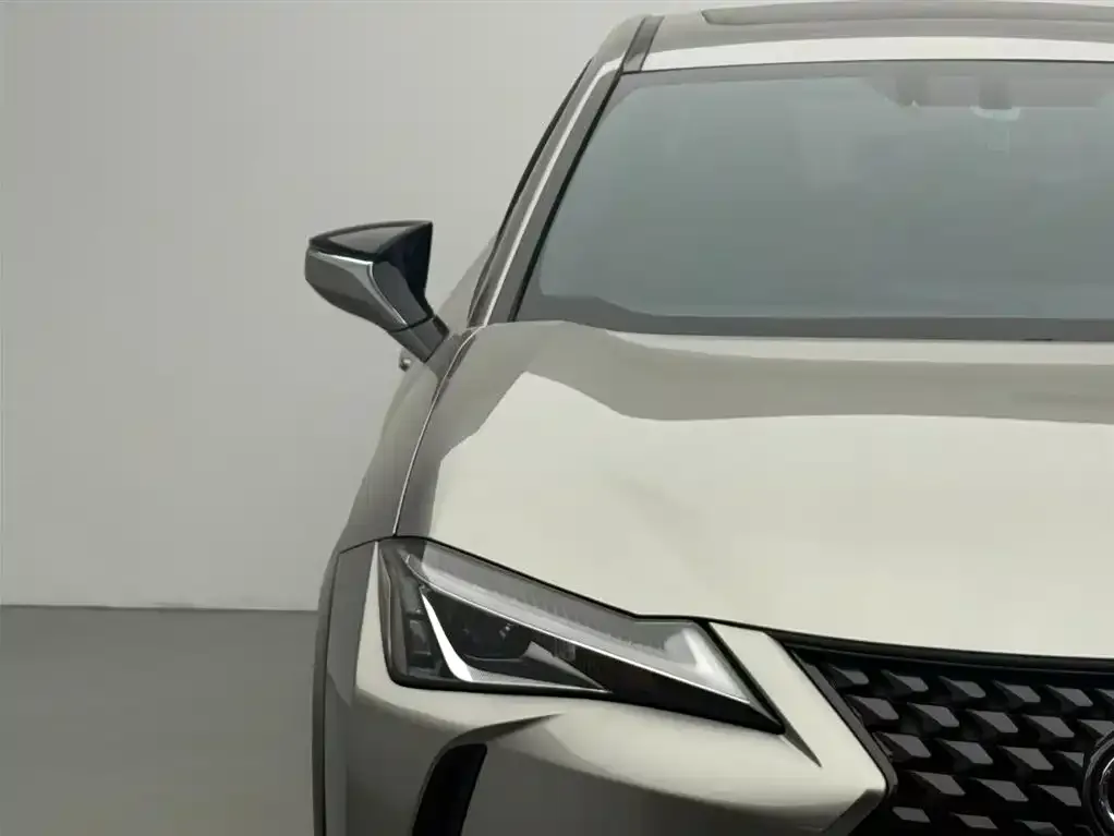 Lexus UX — фото 5