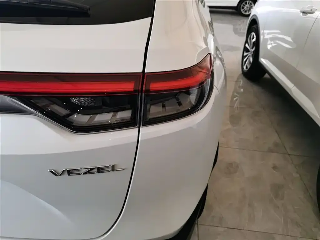 Honda Vezel 2023 из CN, фото 5