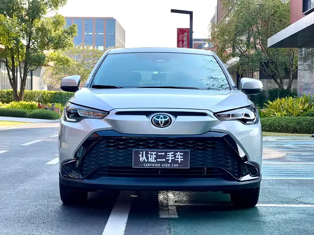 Toyota Frontlander 2024 из CN, фото 2