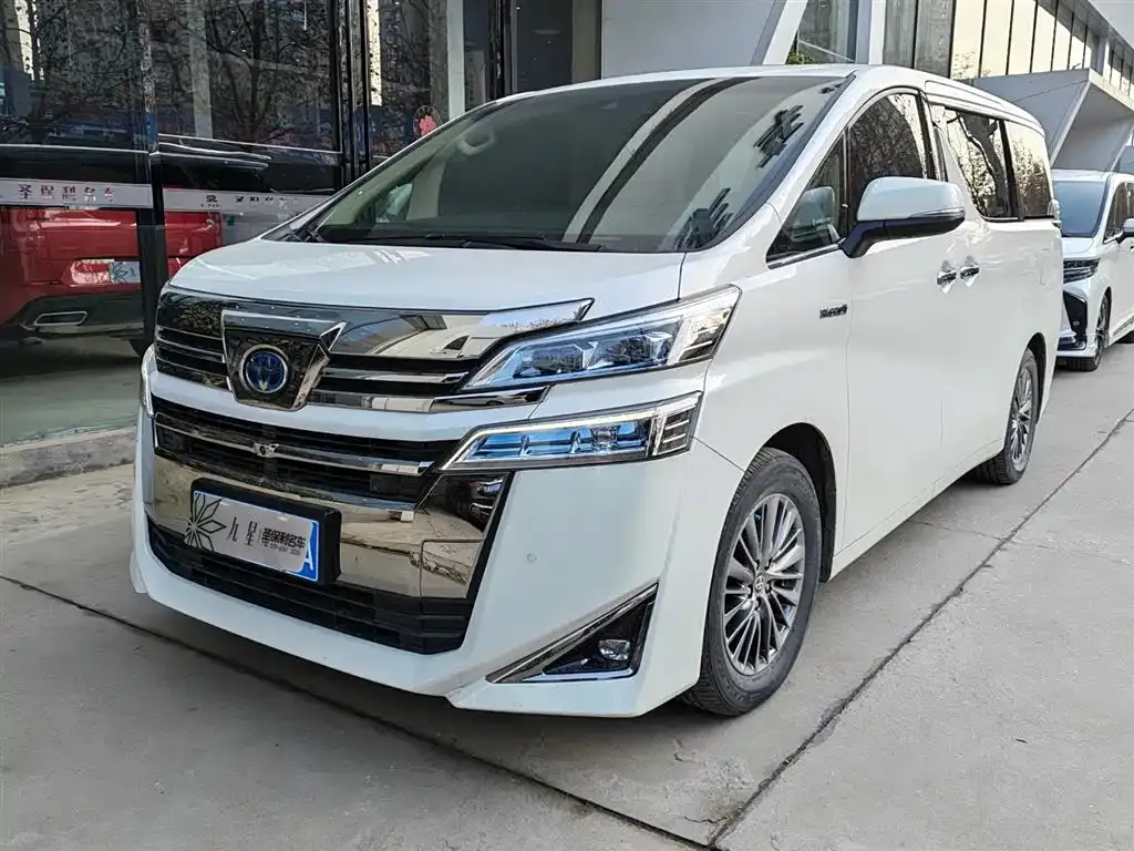 Toyota Vellfire 2021 из CN, фото 1