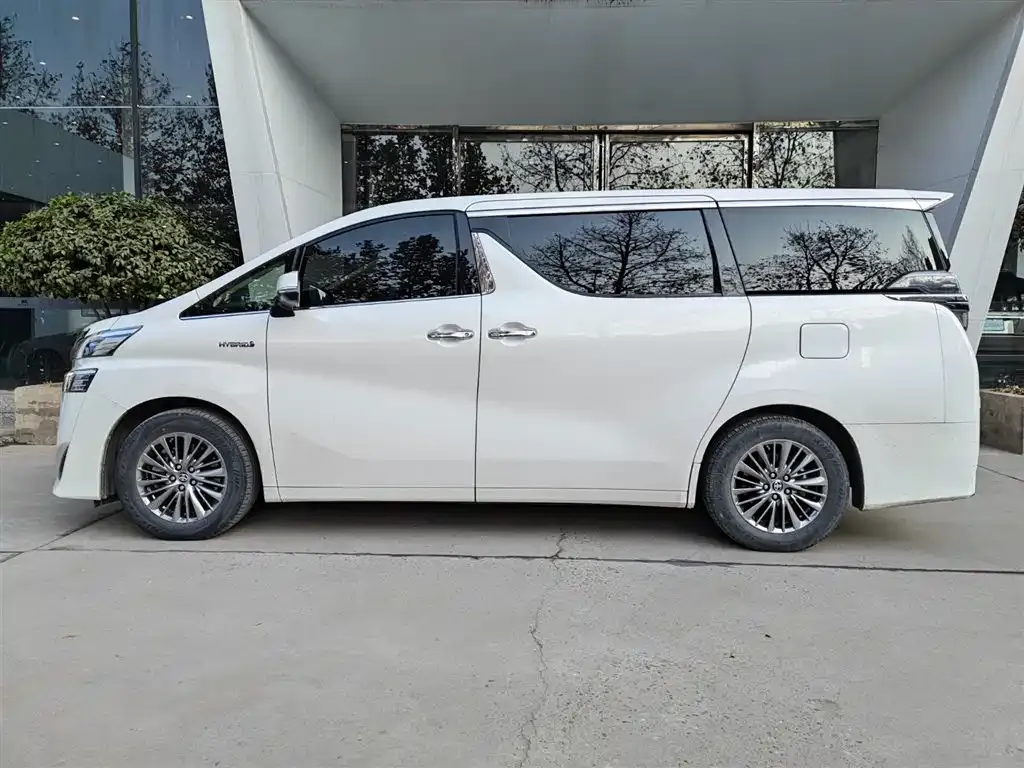 Toyota Vellfire 2021 из CN, фото 5