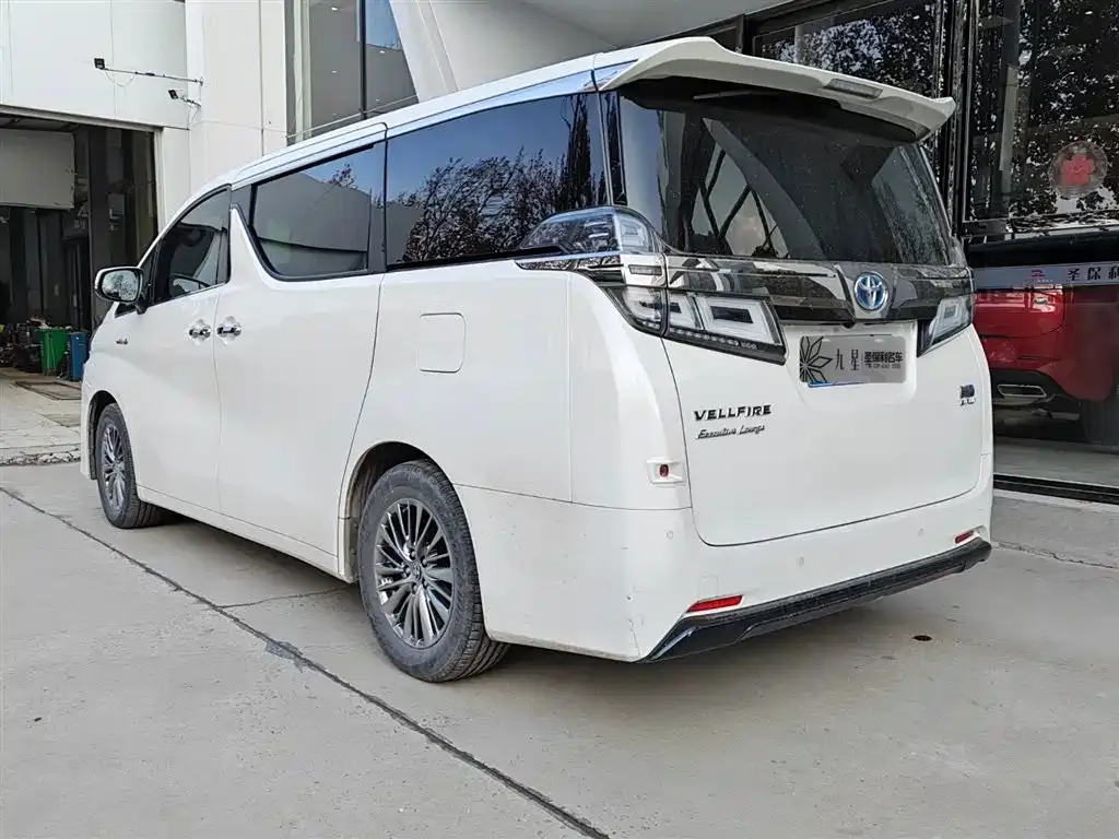 Toyota Vellfire 2021 из CN, фото 10