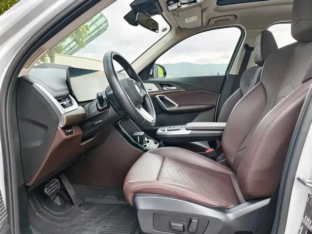 BMW X1 2023 из CN, фото 9