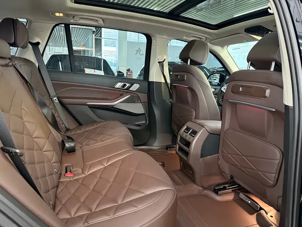 BMW X5 2024 из CN, фото 8