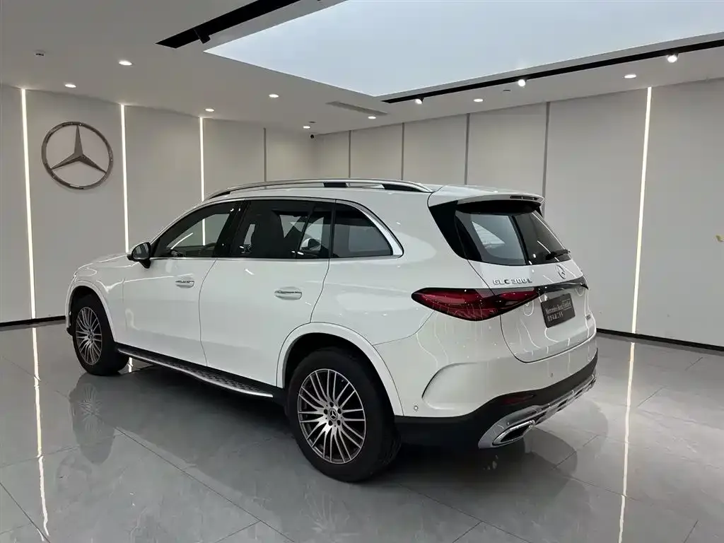 Mercedes-Benz GLC — фото 7