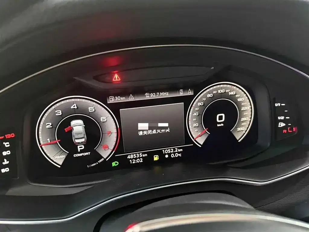 Audi A6L 2021 из CN, фото 7