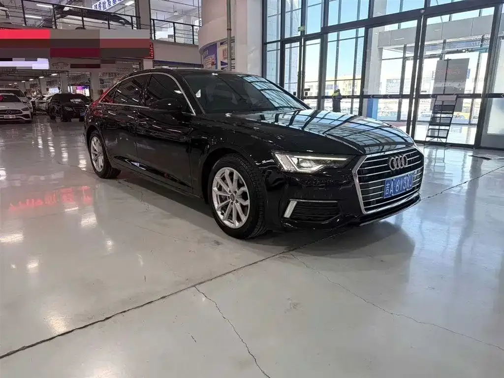 Audi A6L 2021 из CN, фото 9