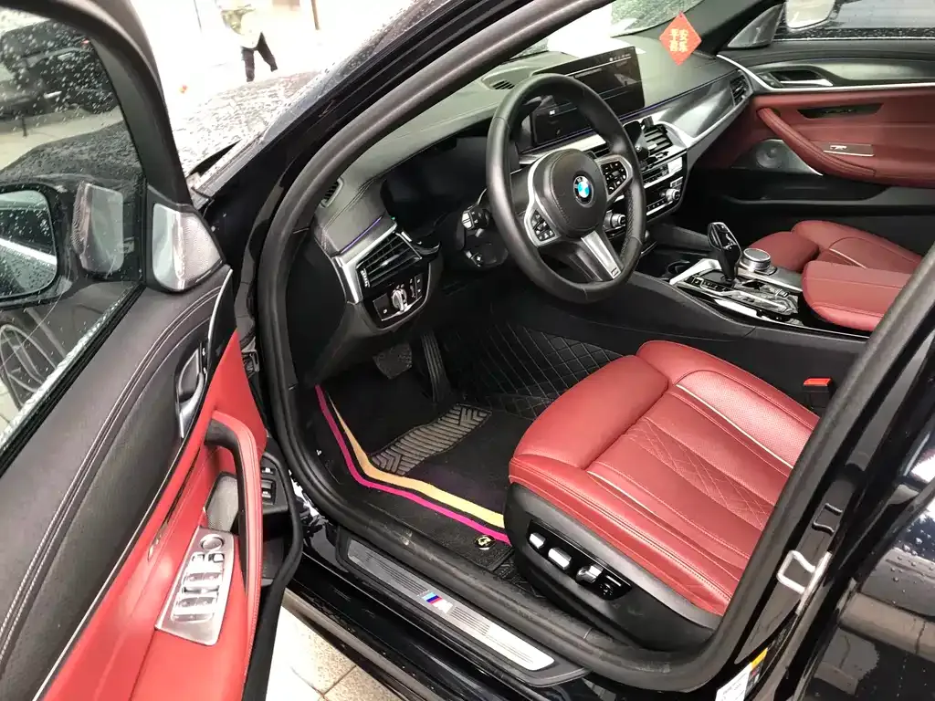 BMW 5 Series New Energy 2021 из CN, фото 3