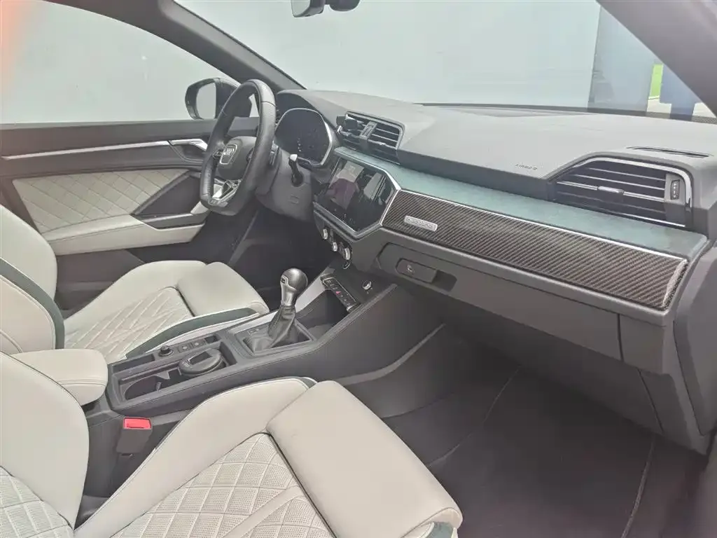 Audi Q3 Sportback — фото 2