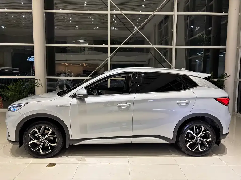 BYD Yuan Plus 2024 из CN, фото 3