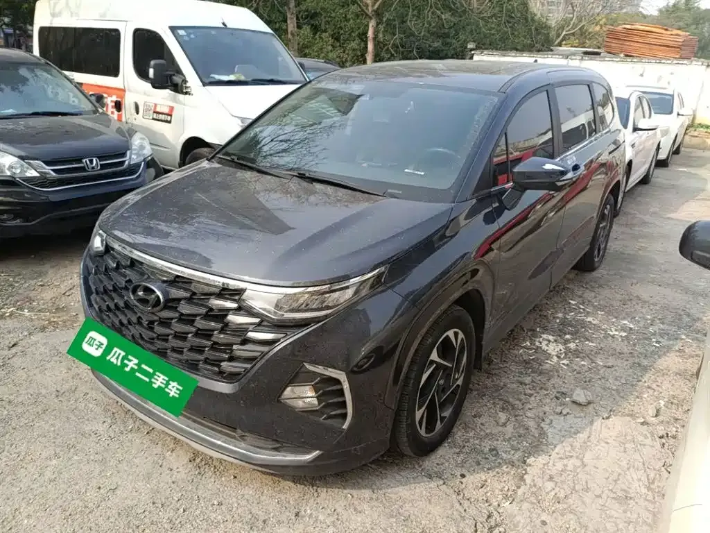 Hyundai Custo — фото 2