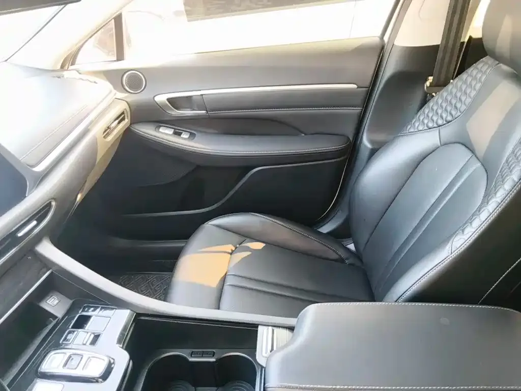 Hyundai Sonata 2021 из CN, фото 3