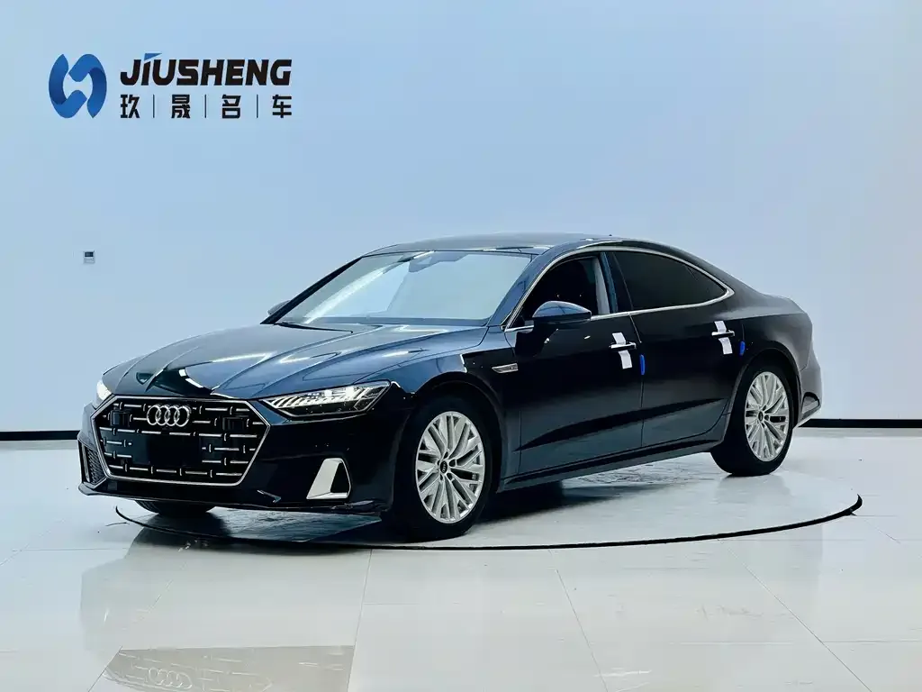 Audi A7L 2023 из CN, фото 1