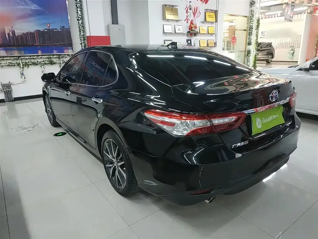 Toyota Camry 2023 из CN, фото 10