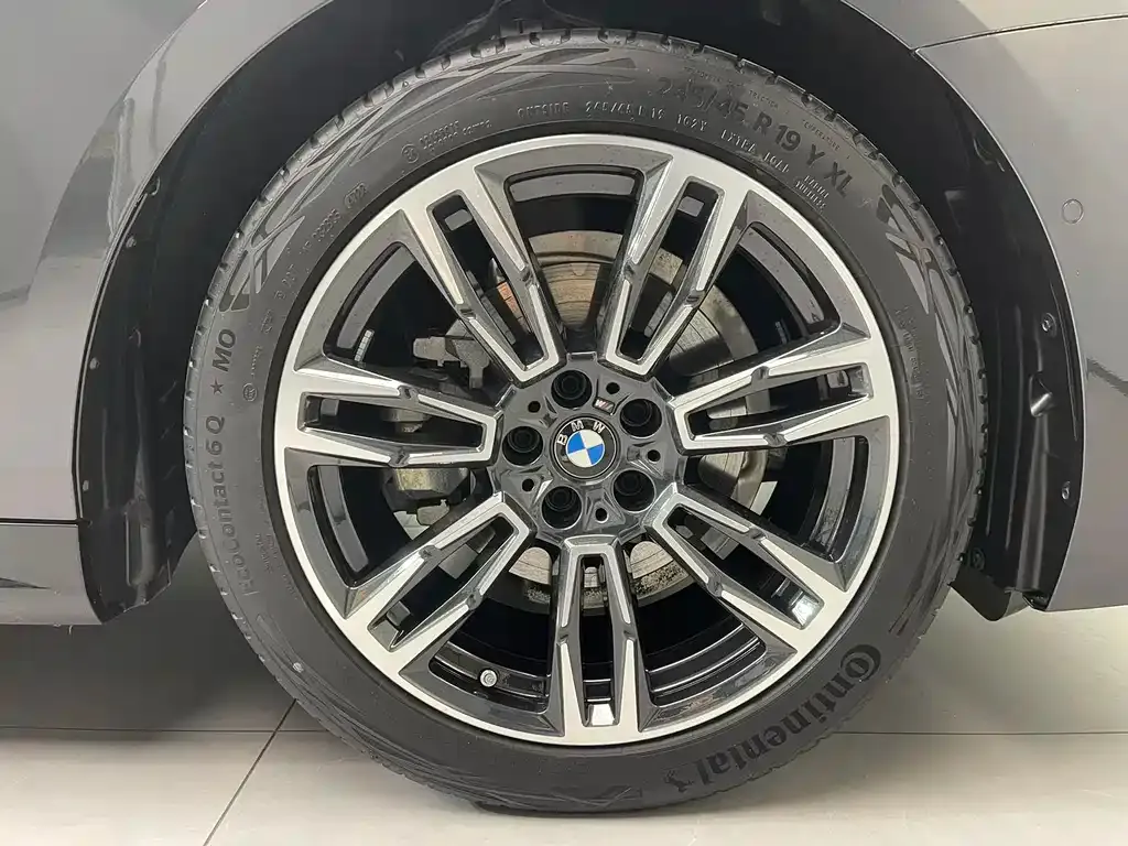 BMW 5 Series (Import) — фото 9
