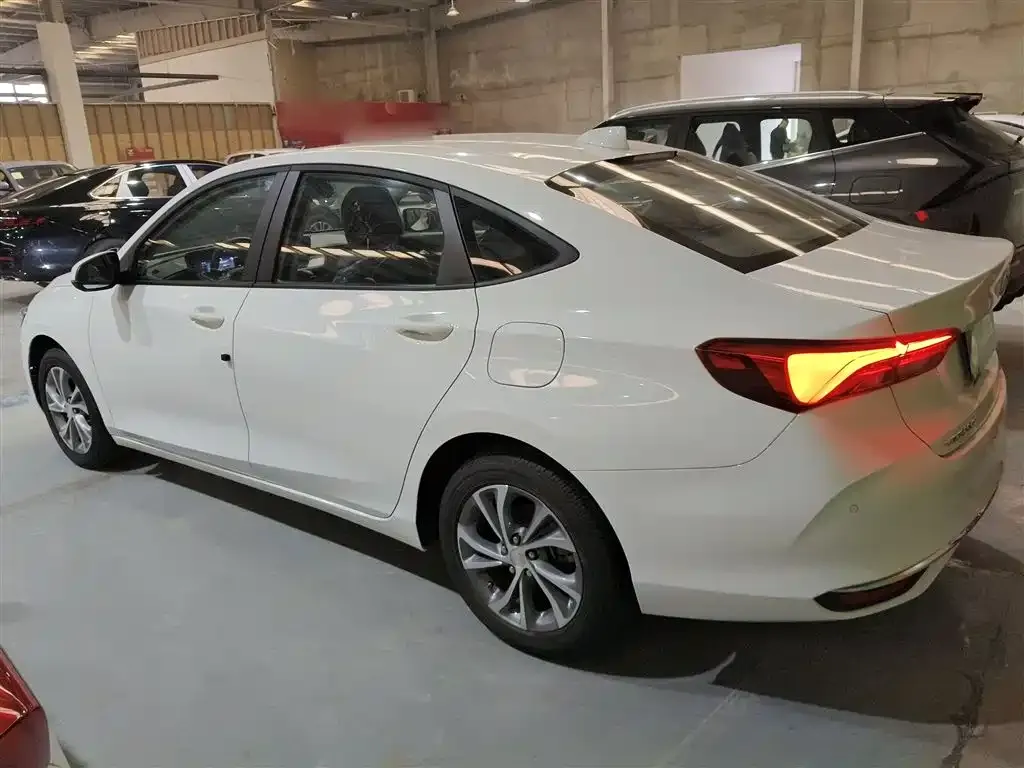 Buick Verano 2025 из CN, фото 5