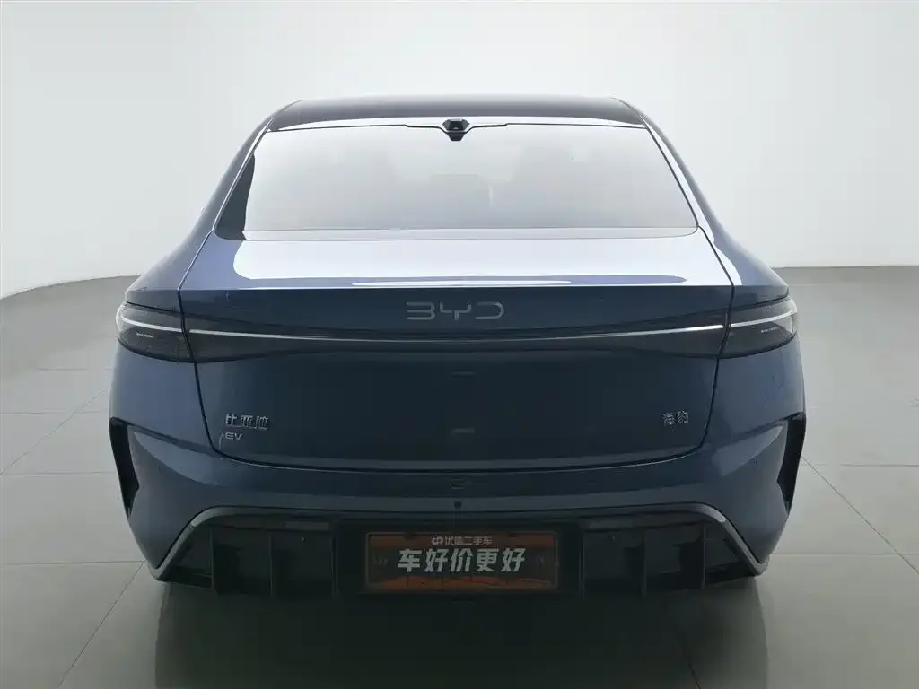 BYD Seal — фото 9