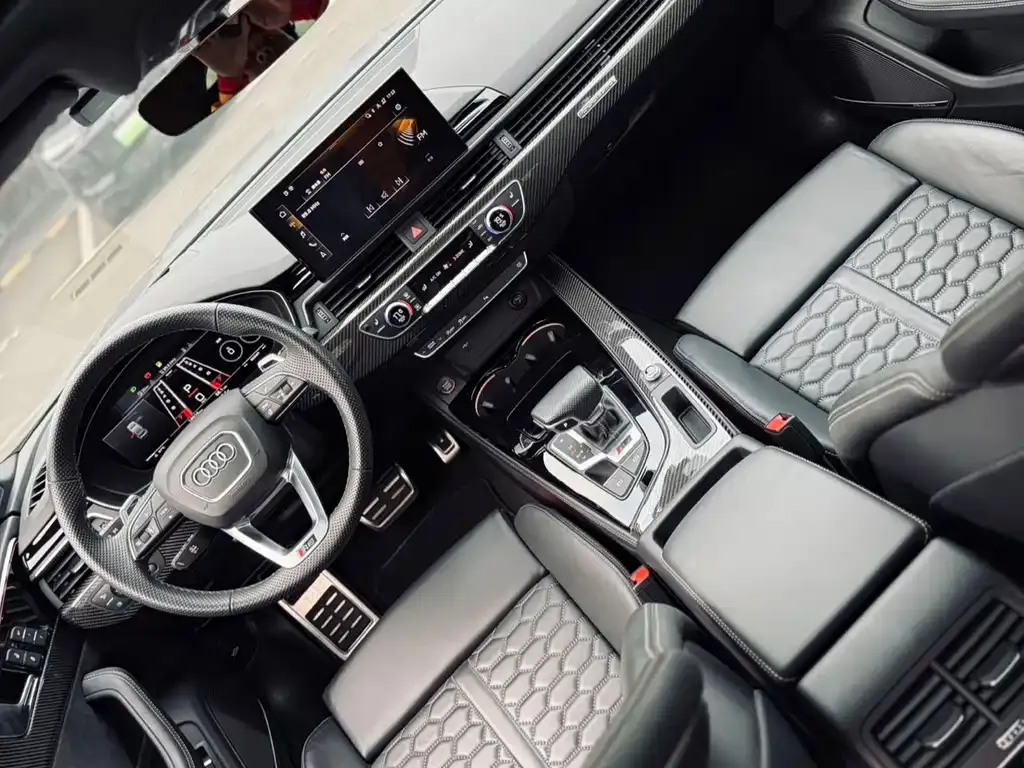 Audi RS 5 2024 из CN, фото 10