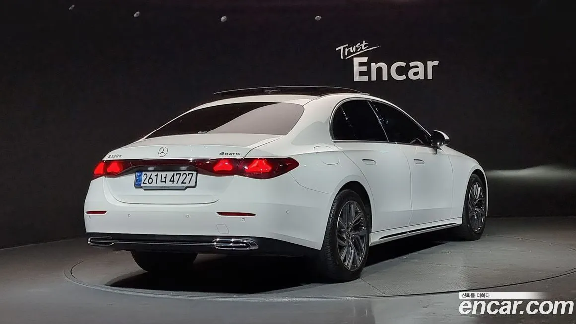 [object Object] E-Class 2024 из KR, фото 2