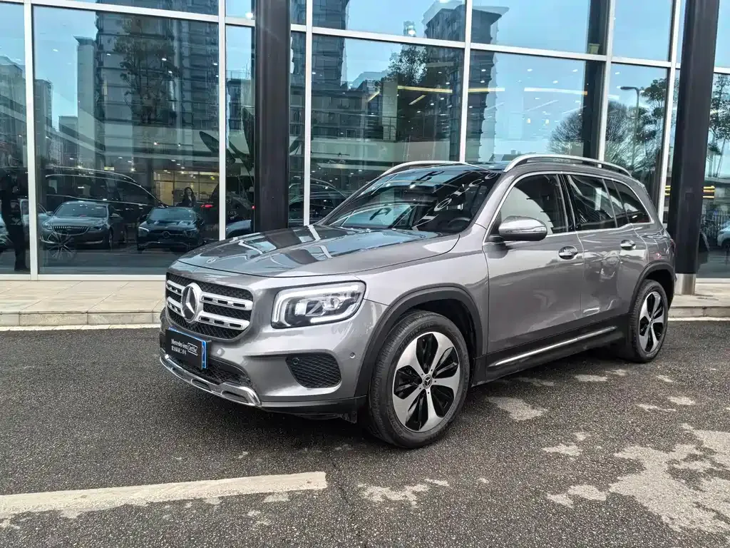 Mercedes-Benz GLB 2023 из CN, фото 1