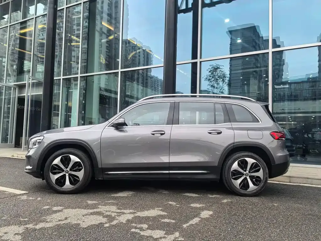 Mercedes-Benz GLB 2023 из CN, фото 10
