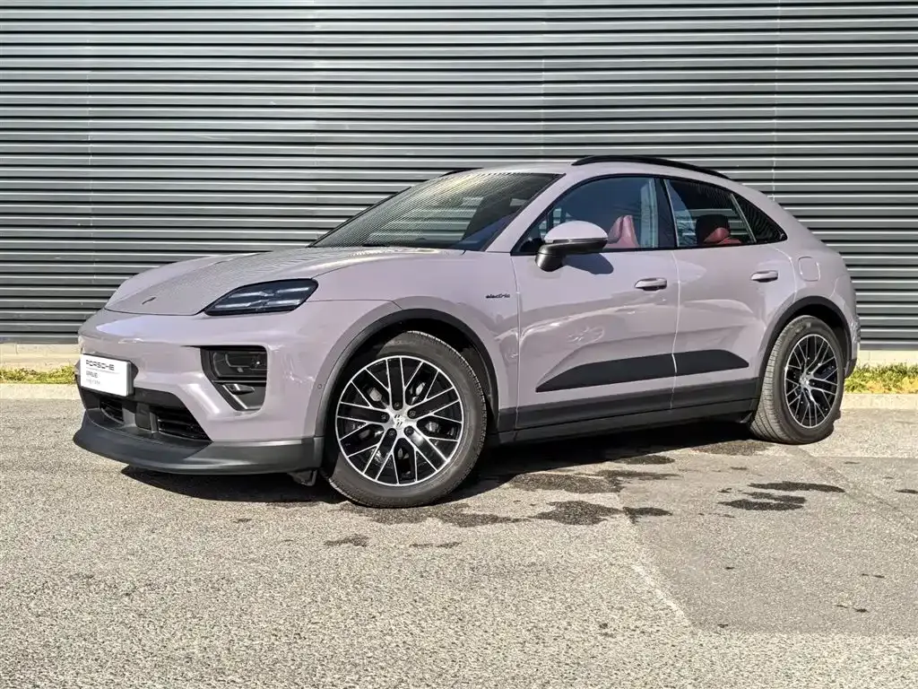 Porsche Macan EV — фото 1