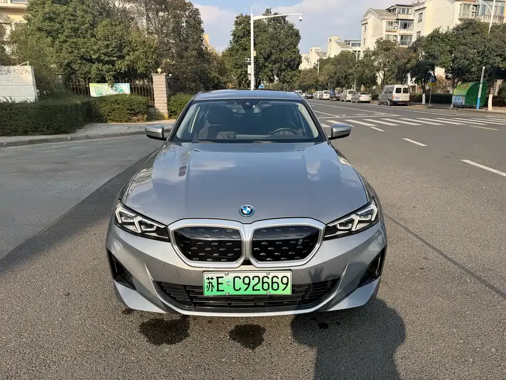 BMW i3 2022 из CN, фото 1