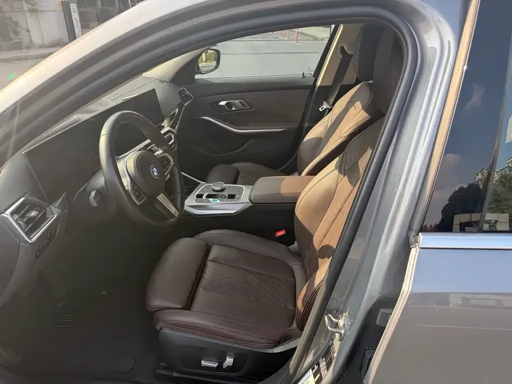 BMW i3 2022 из CN, фото 6