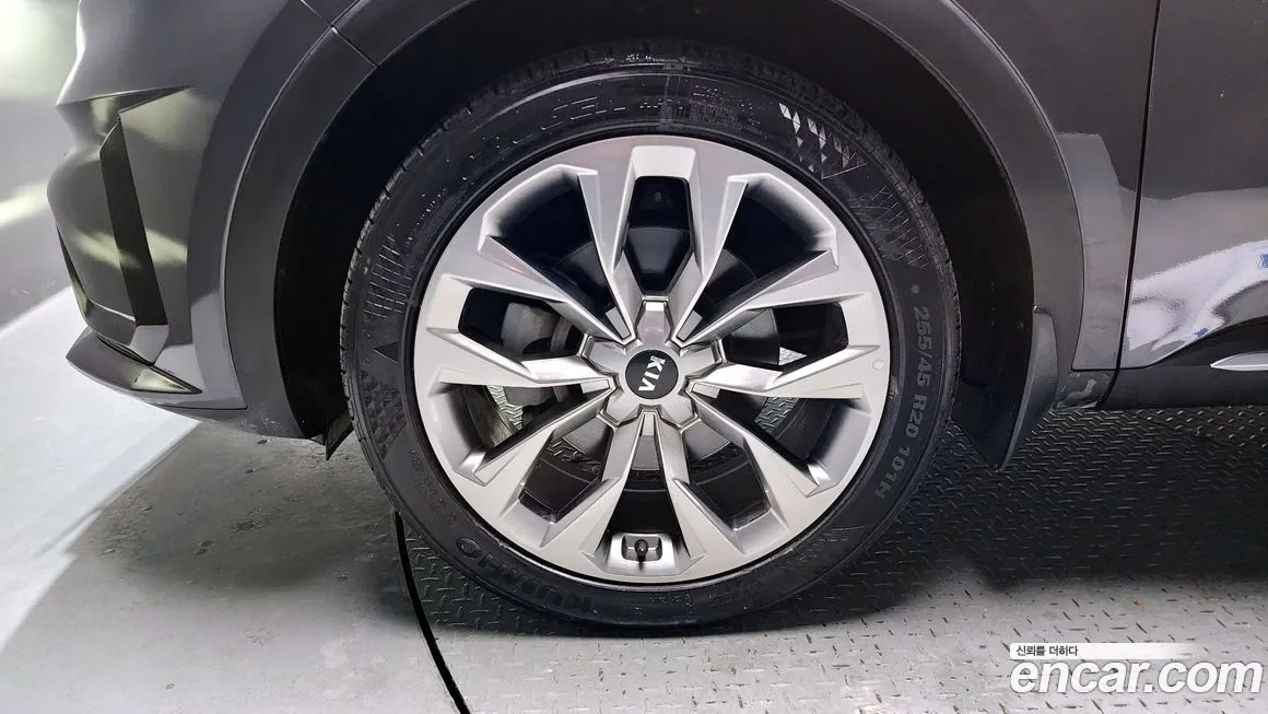 Kia Sorento — фото 9