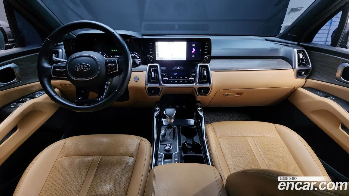 Kia Sorento — фото 10