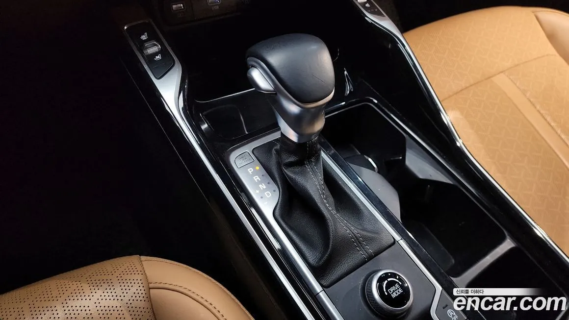 Kia Sorento — фото 6