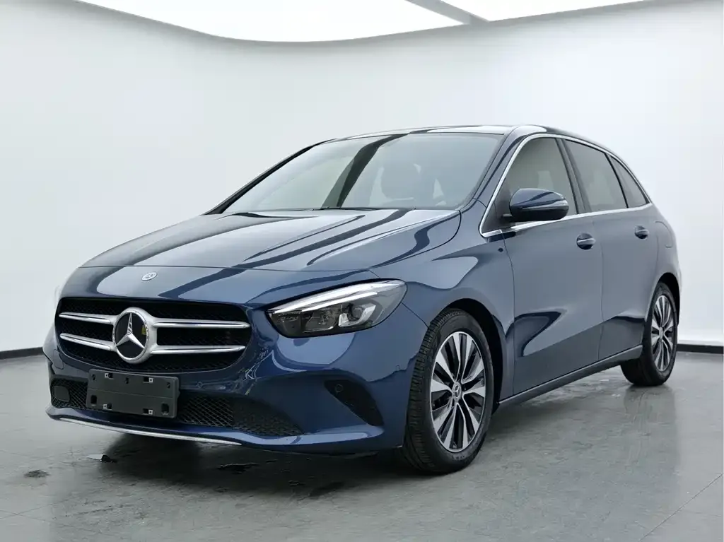 Mercedes-Benz B-Class — фото 1
