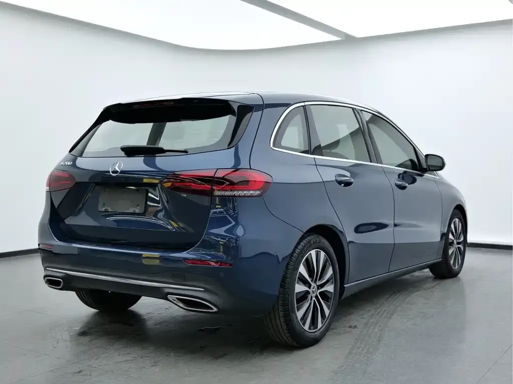 Mercedes-Benz B-Class — фото 10