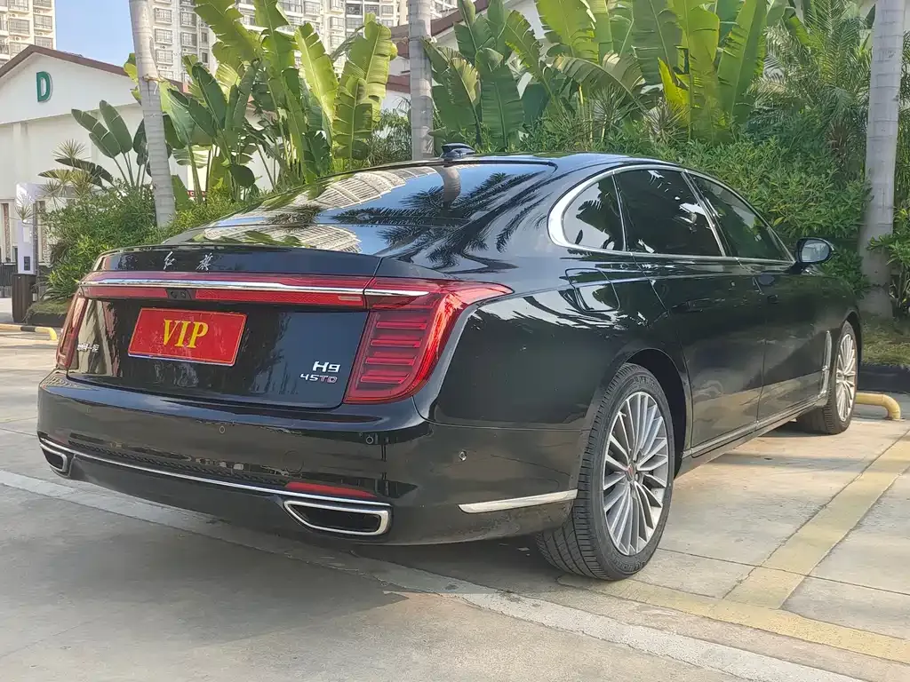 Hongqi H9 — фото 6