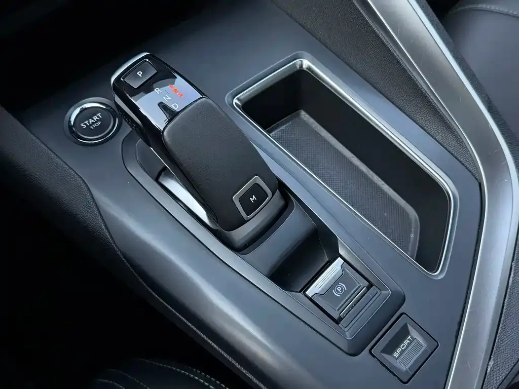 Peugeot 4008 2022 из CN, фото 5