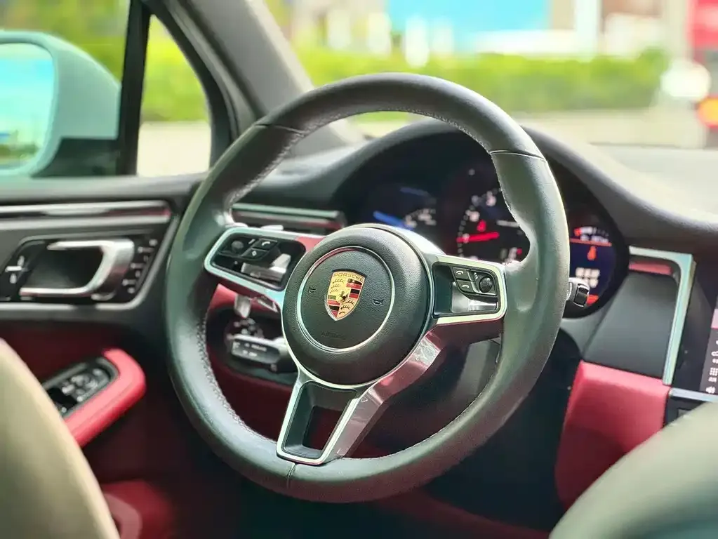 Porsche Macan 2021 из CN, фото 2
