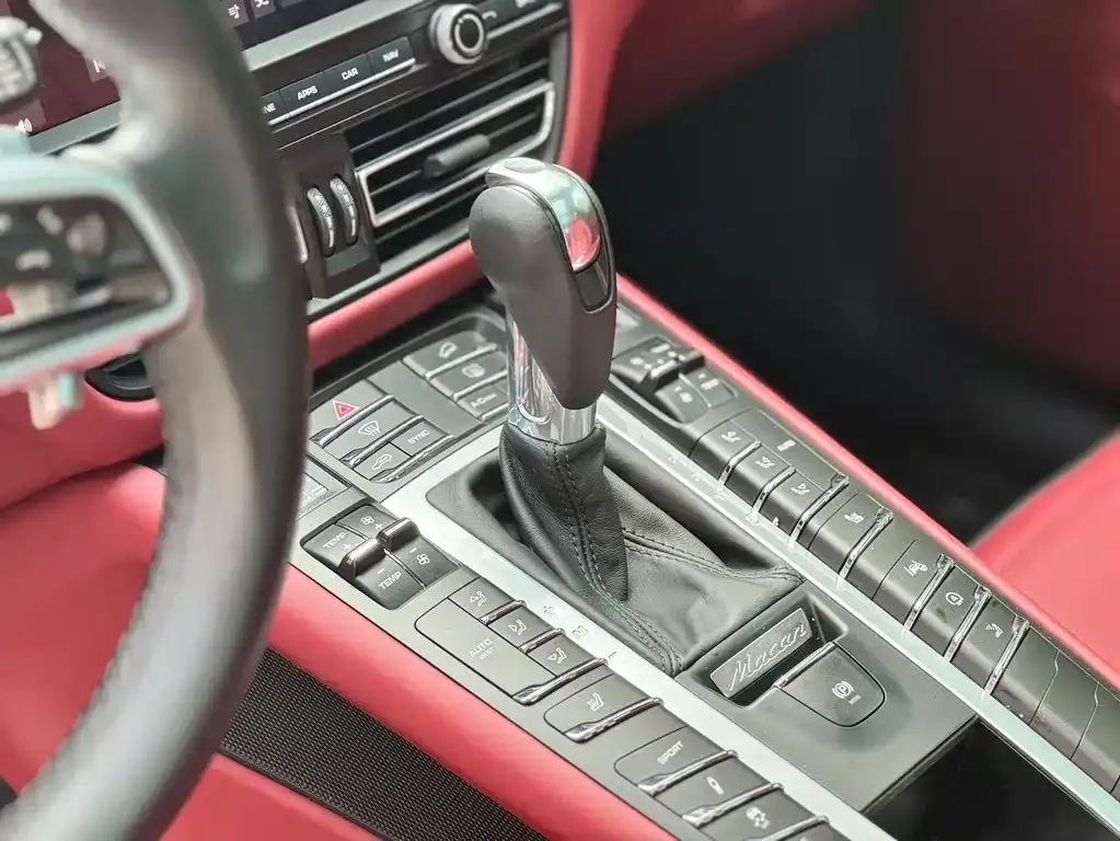 Porsche Macan 2021 из CN, фото 9