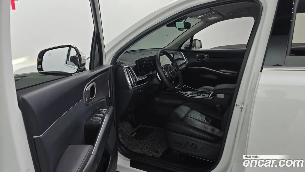 Kia Sorento — фото 10